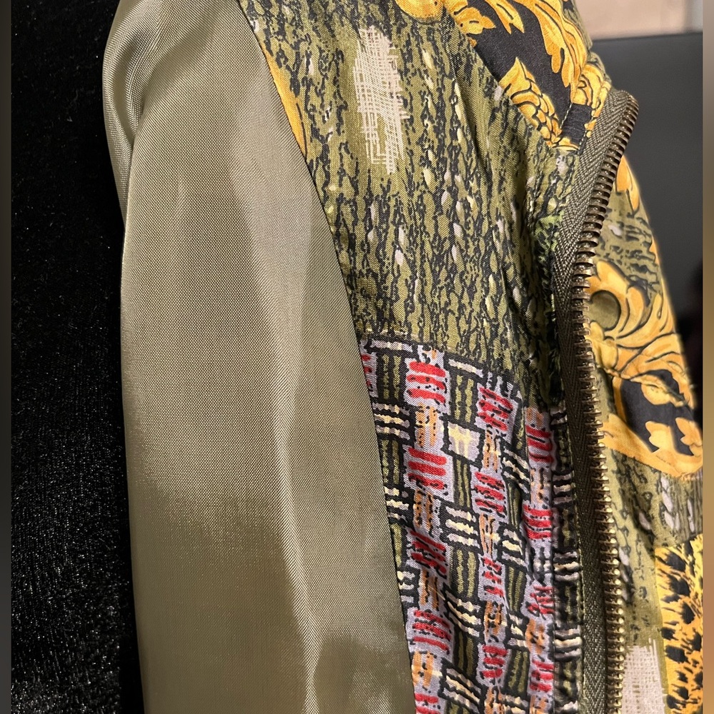 Vintage EVR Baroque Print Silk Bomber Jacket L - Picture 8 of 11